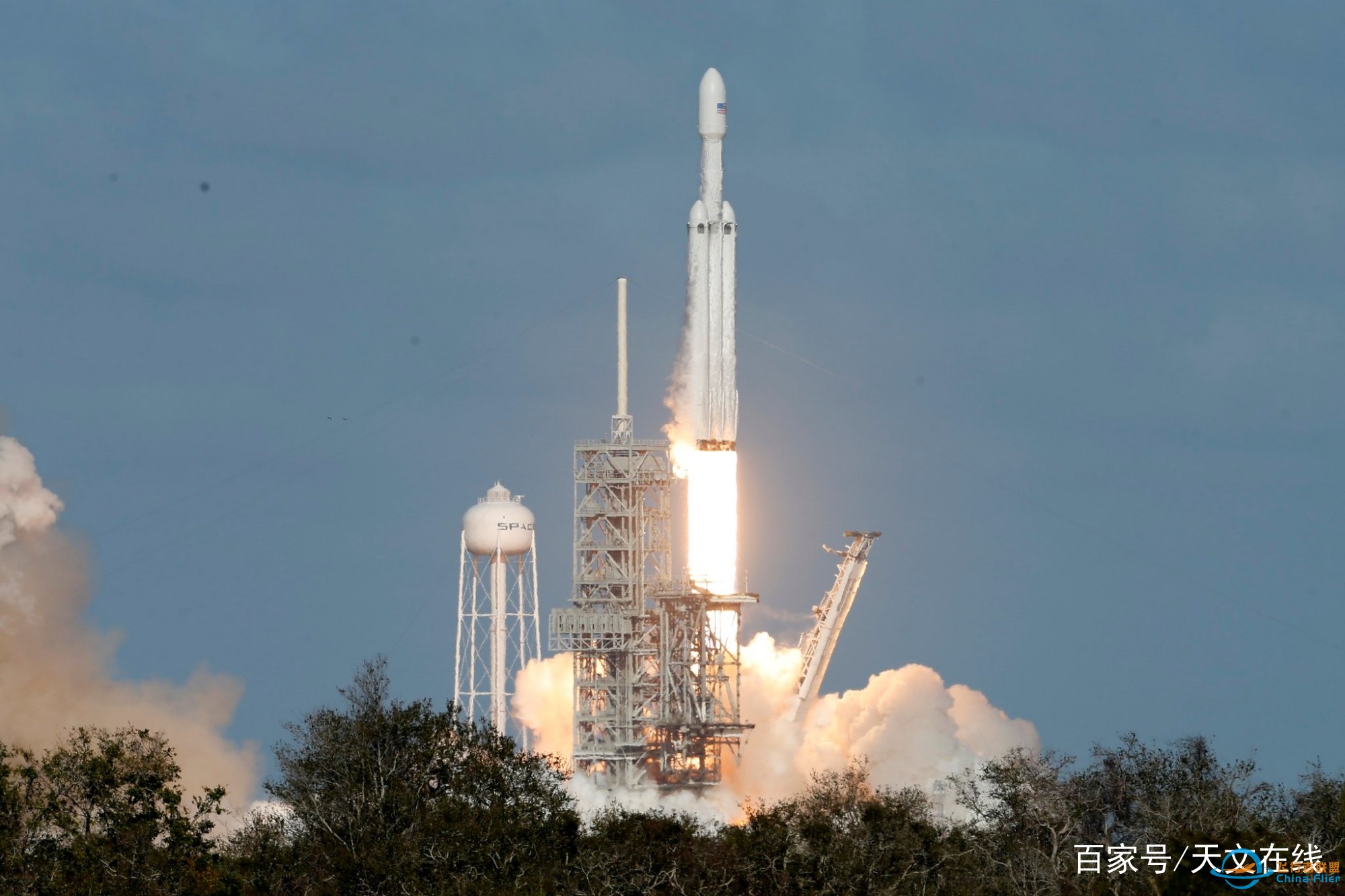 为什么SpaceX的猎鹰重型运载火箭飞不了多少?z2.jpg