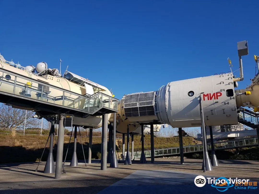 离任前我登上了＂和平号＂(Mir)空间站 | 我所热爱的法语与艺术(五十五)w13.jpg