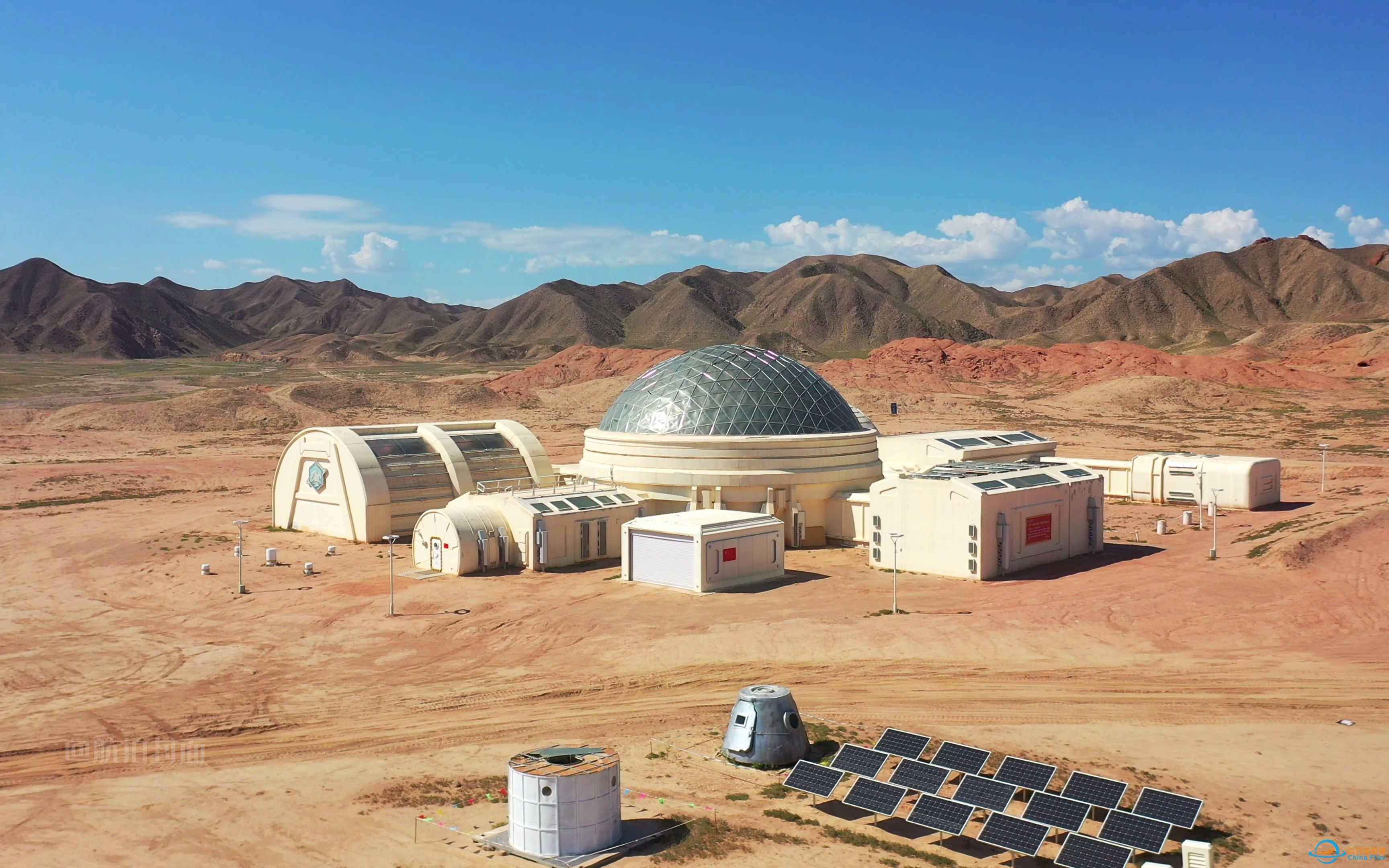 鲜为人知的甘肃火星1号基地，地球上最像火星的地方，你确定不带孩子来体验一下？-1.jpg