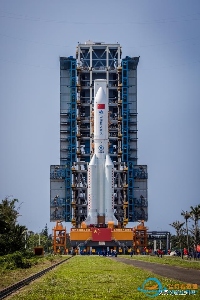 30年，为这一刻！中国空间站核心舱发射成功！现场超燃大图来了-8.jpg