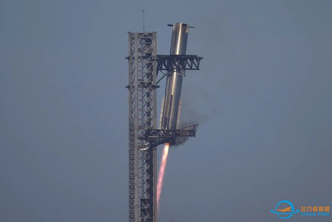 SpaceX星舰发射后故障爆炸,马斯克神回一句果然是全球首富w3.jpg