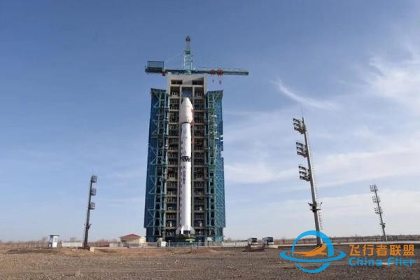 我国首颗，发射成功！-2.jpg